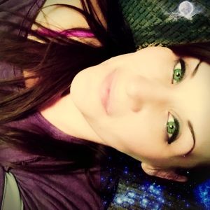 Meet your Posher, Jade